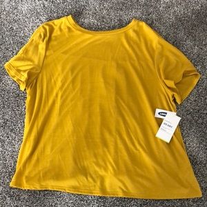 Old navy split back active tee
